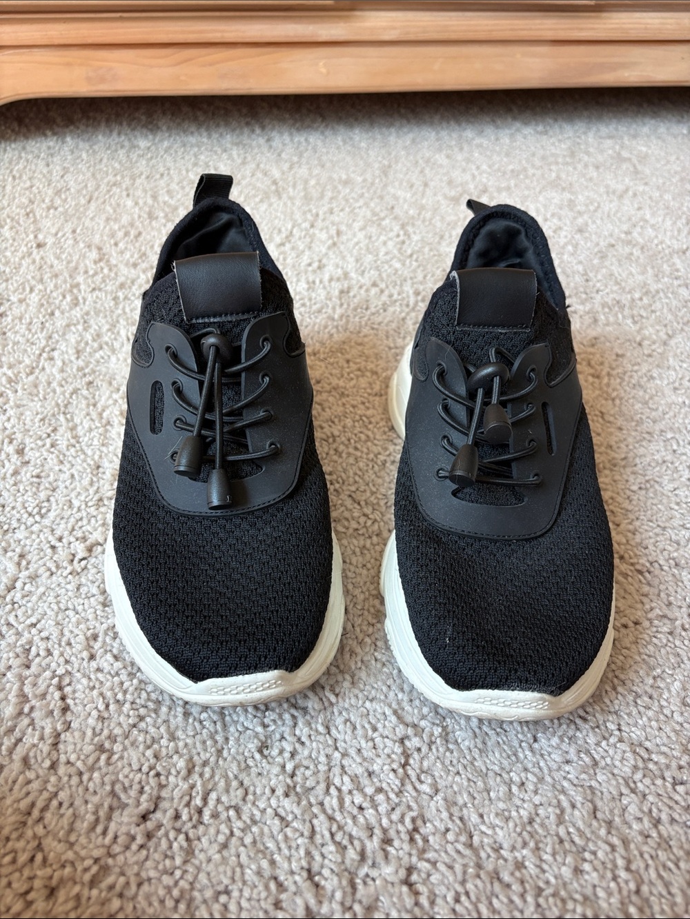 Women’s Cushionaire Black Knit Athletic Sneakers with White Sole